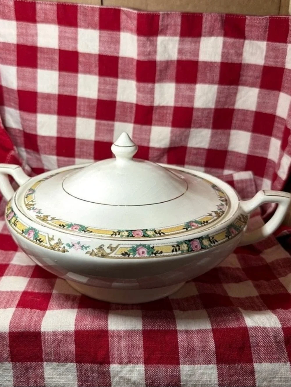 White Porcelain Covered Serving Bowl with Floral Gold Trim